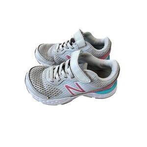 New Balance Kids 680v6 Bungee Gray Pink Running Shoes Velcro Sneakers 
11